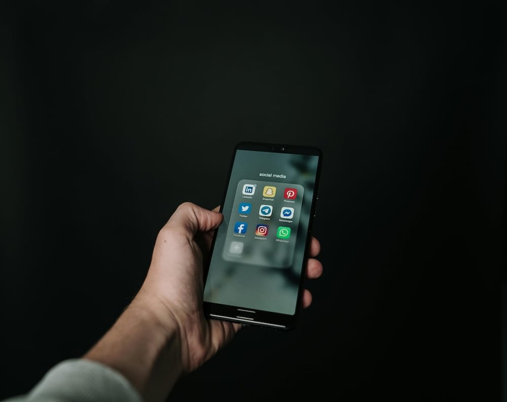 ¿Qué es la IA en redes sociales y por qué es importante?